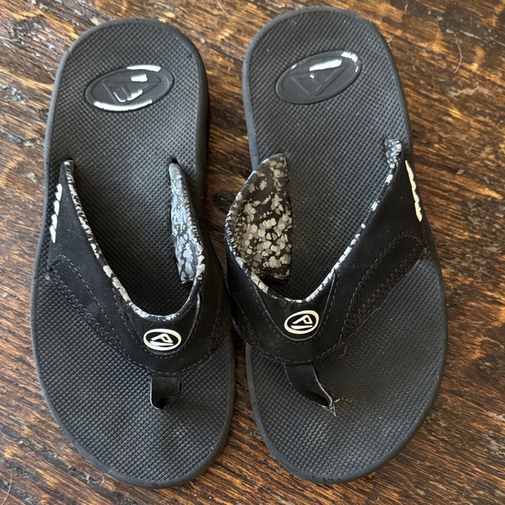 Reef Fanning Women’s Black Flip Flops Sandals Beach